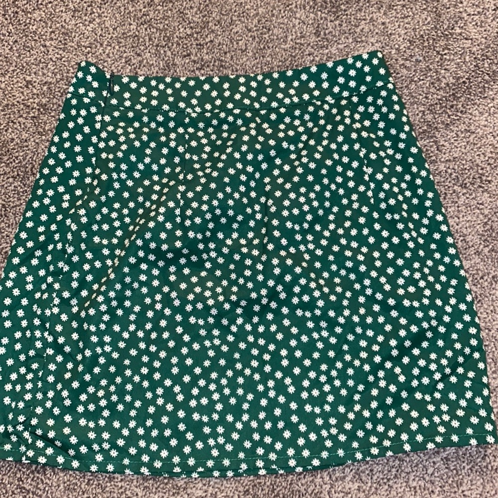 Shein Flowered Print XS Skirt